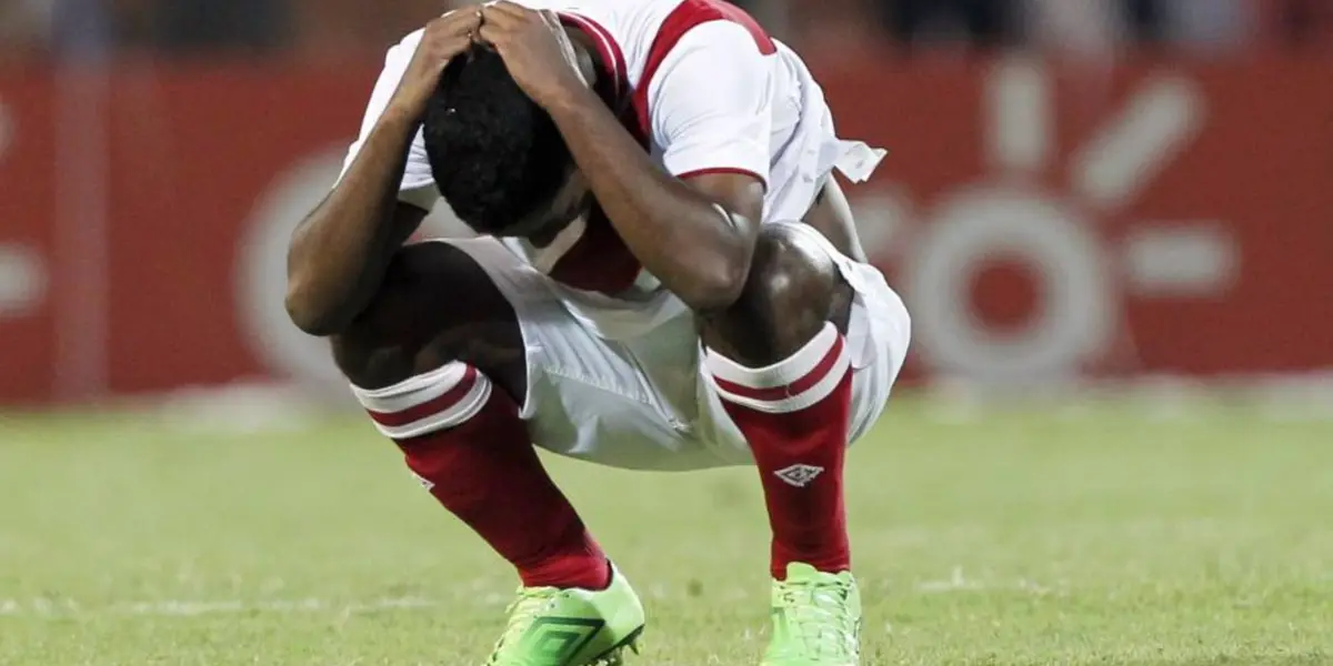 El peruano aún no se afianza en su equipo en Europa