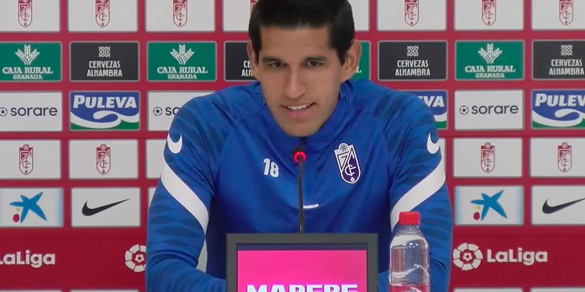 El peruano sigue sin ver minutos en España