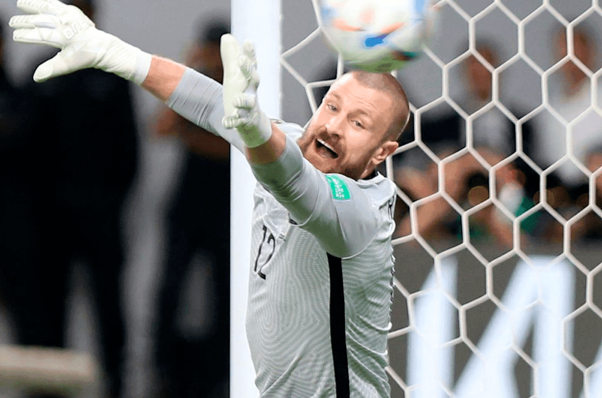 El ‘Portero Bailarín’ en el ojo de la tormenta tras su accionar ante la Selección Peruana