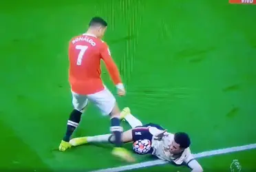 El portugués cometió una increíble agresión