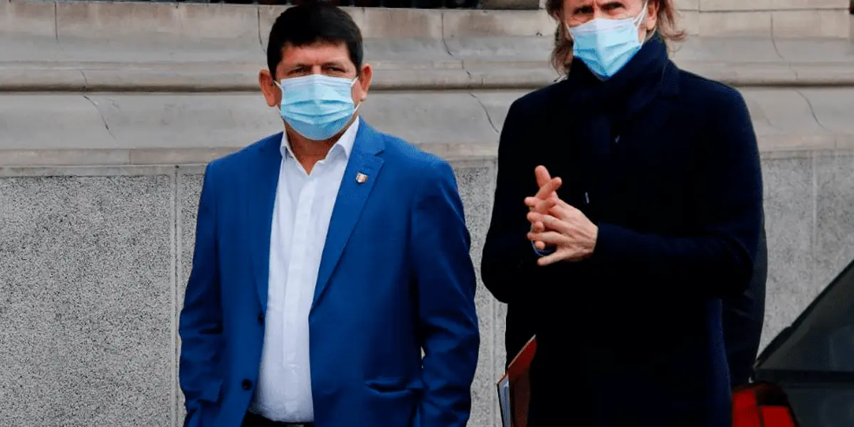 El presidente del a FPF, Agustín Lozano dejó una contundente respuesta sobre la renovación de Ricardo Gareca