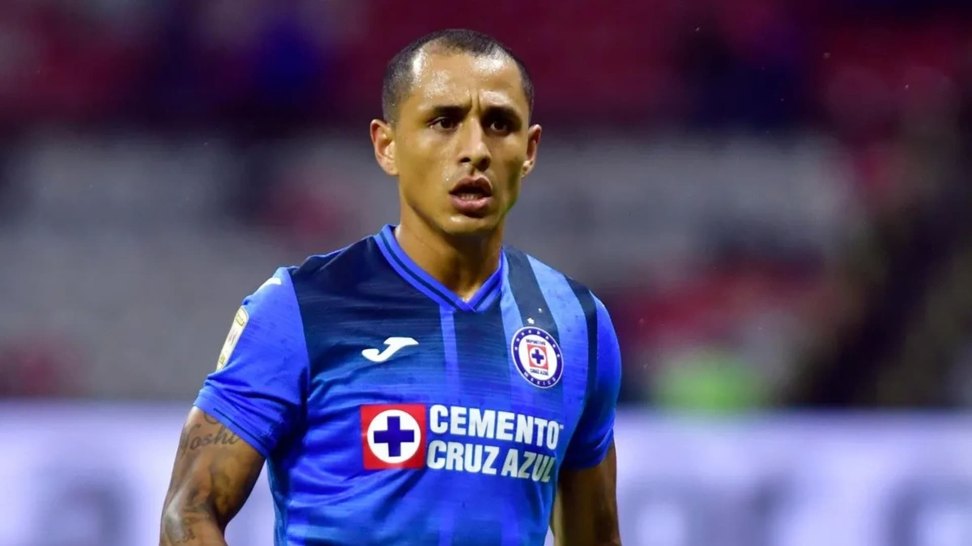 El presidente sostuvo que jugadores del plantel que salieron de la 'Máquina Cementera' salieron por confirmositas y porque no estaban concentrados en el equipo.