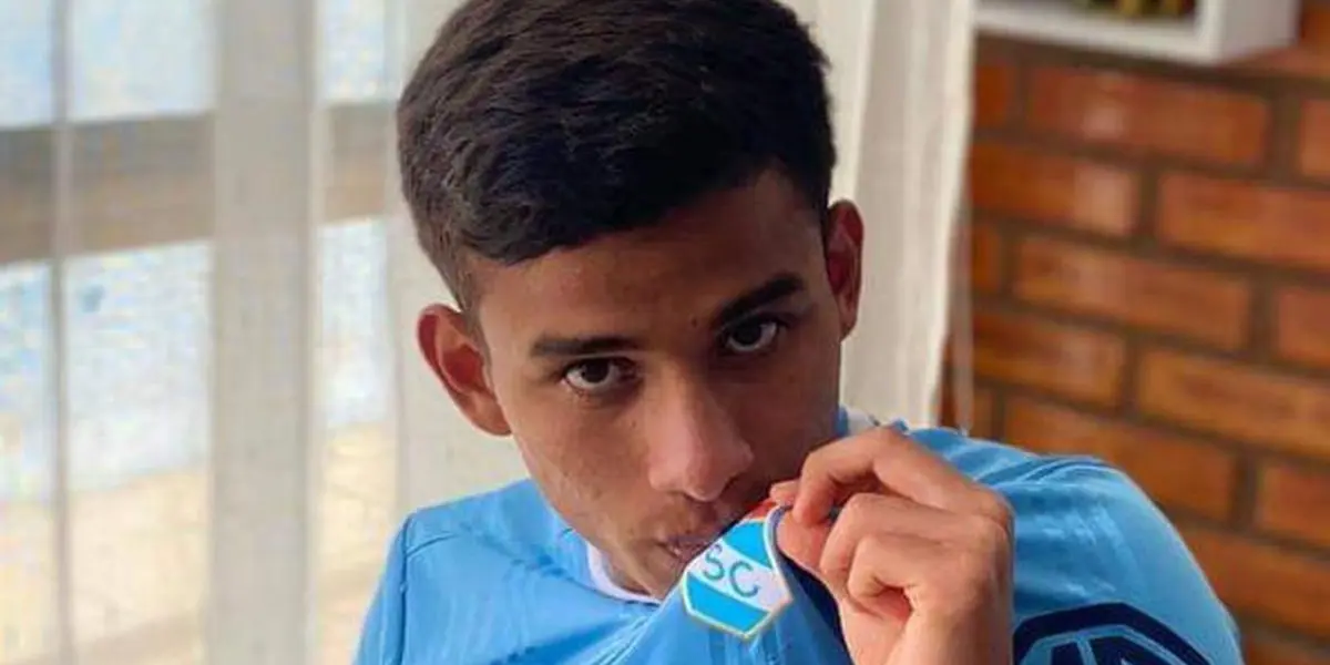 El principal objetivo del lateral es volver a ser tomado en cuenta por Gareca para 2022.