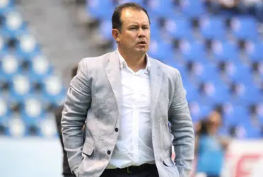 El técnico peruano habló sobre el desempeño de los clubes nacionales en la Libertadores y el papel de la FPF.