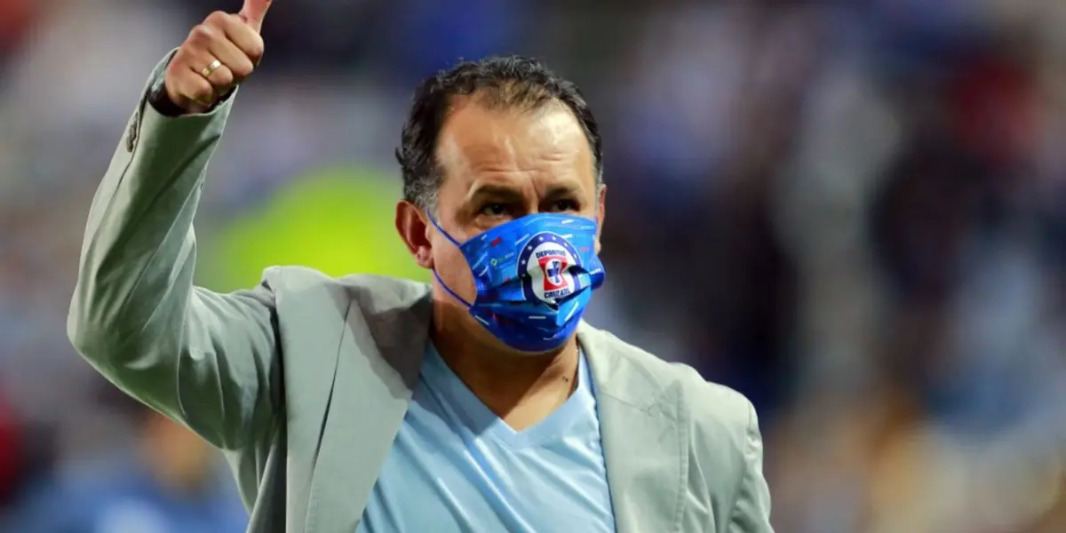 El técnico peruano quiere que mejoren sus jugadores