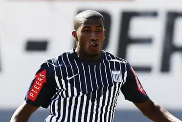 El único club peruano donde podría calzar Carlos Ascues.