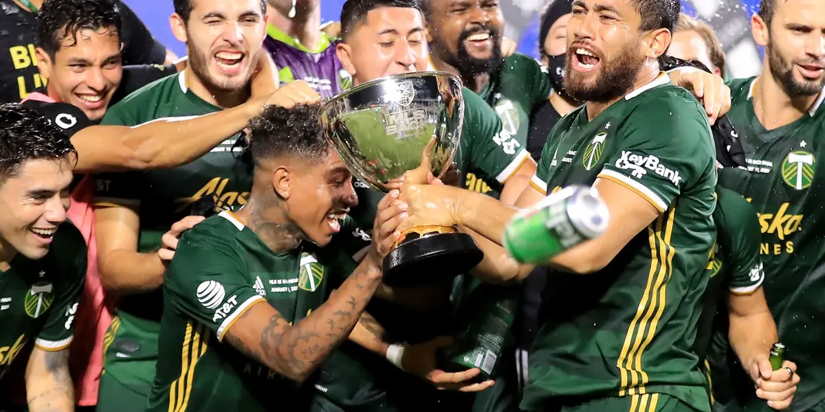 El volante peruano se sigue recuperando de una dura lesión que lo dejó al margen por más de un año.