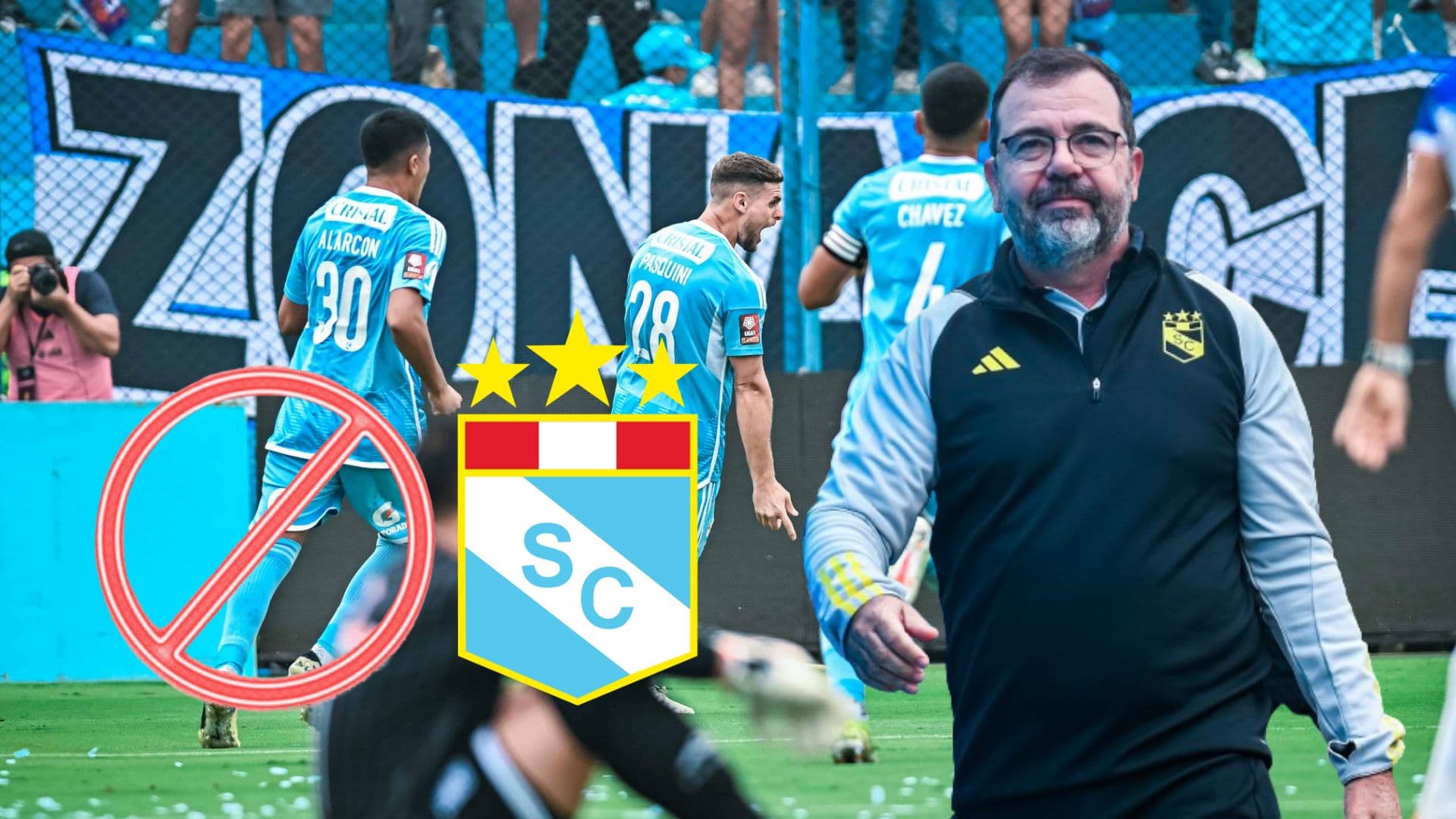 Enderson Moreira y jugadores de Sporting Cristal celebrando el día de hoy