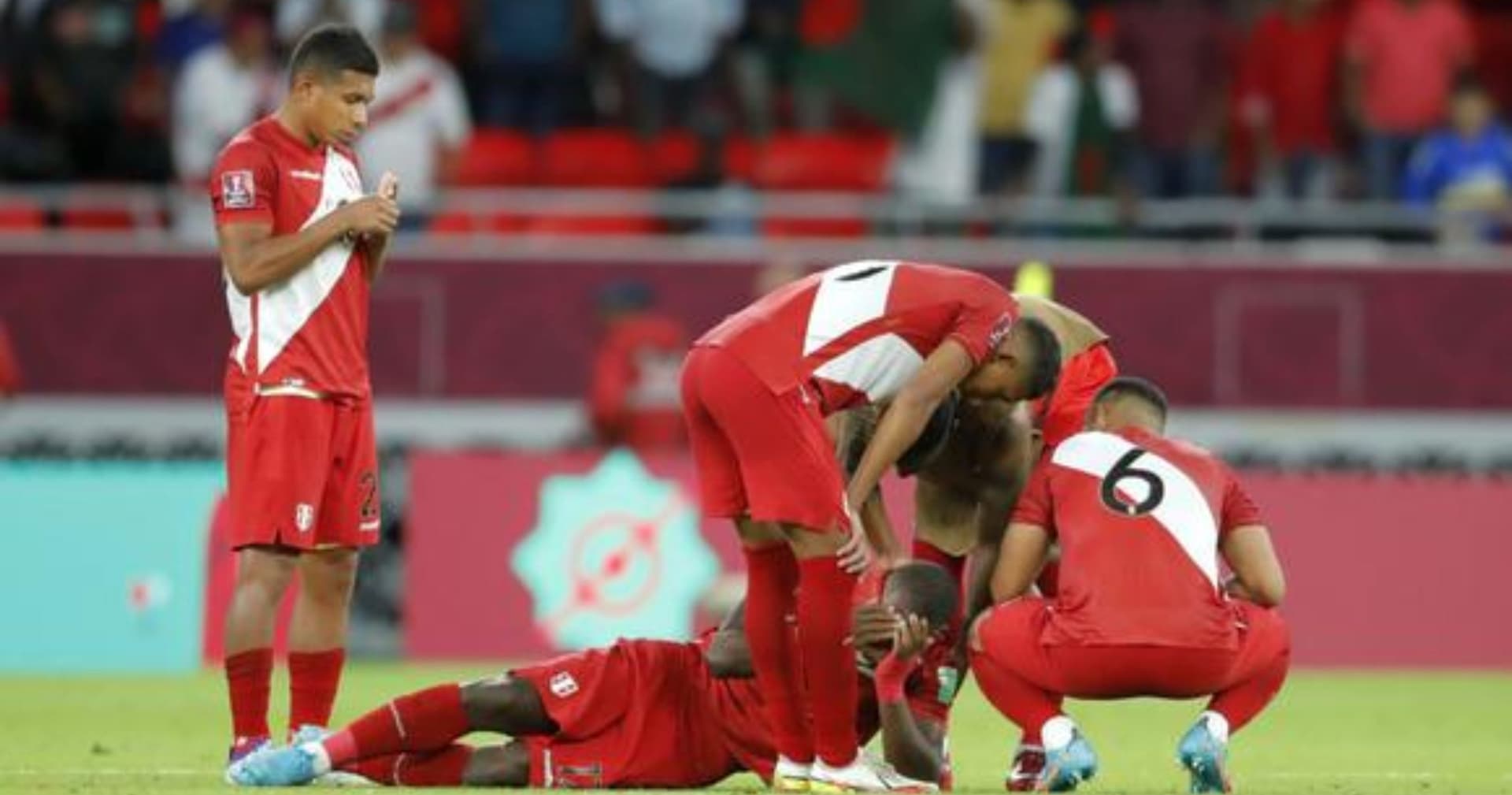 Engreído de Gareca se peleó con aficionado en redes tras la eliminación mundialista