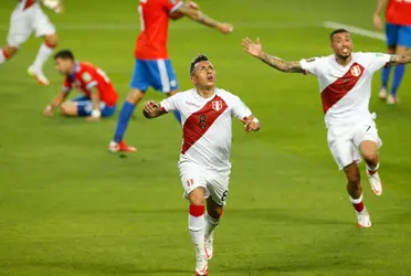 Estuvo jugando a doble cachete con Chile y Perú, pero se quedó con la Selección Peruana