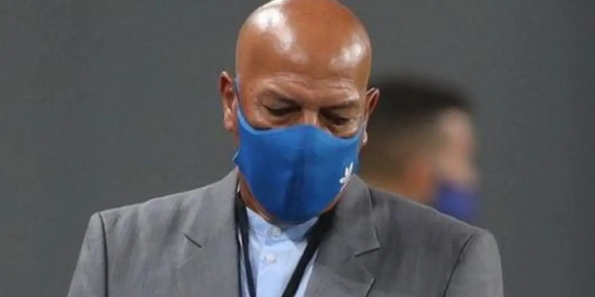 Ex DT de Sporting Cristal y el duro castigo que le toca pagar por soberbio