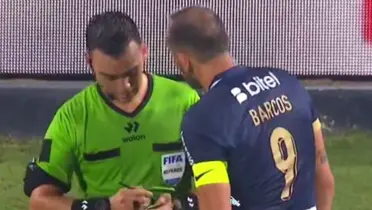 Expulsión a Hernán Barcos (Foto: Captura L1 Max).