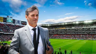 Fabián Bustos con saco y corbato (Foto: Universitario - Comercio Ecuador)