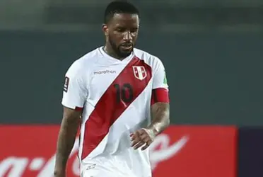 Farfán no juega un partido oficial desde la temporada pasada
