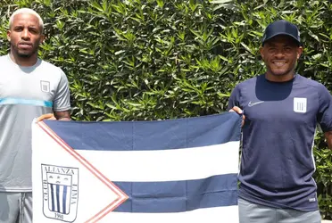 Farfán tiene un nuevo apodo