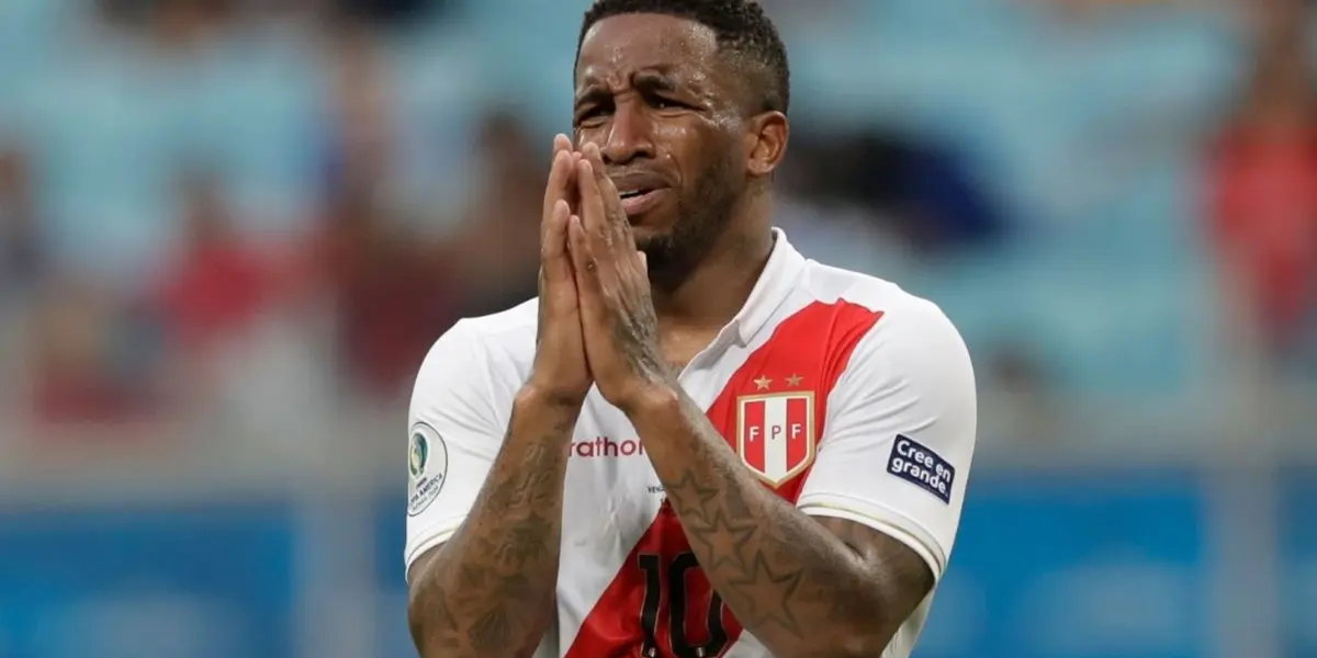 Farfán ya tendría nuevo trabajo para asegurar su futuro