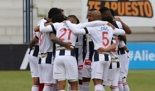 Federación Peruana de Futbol asegura que Alianza Lima tendría pocas probabilidades de jugar la Liga 1, si es que TAS lo favorezca.