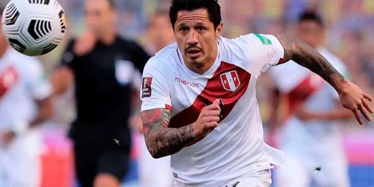 Filippo Inzaghi marcó mucho al delantero peruano ya que al desempeñar en la misma posición en su época como jugador, pudo darle unos consejos al 'Bambino'.