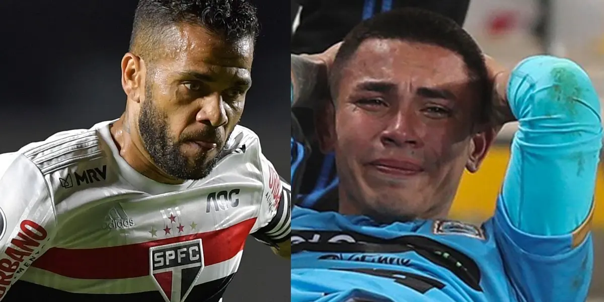 Finalizó el partido y mira la reacción de Dani Alves con el peruano Jean Deza.