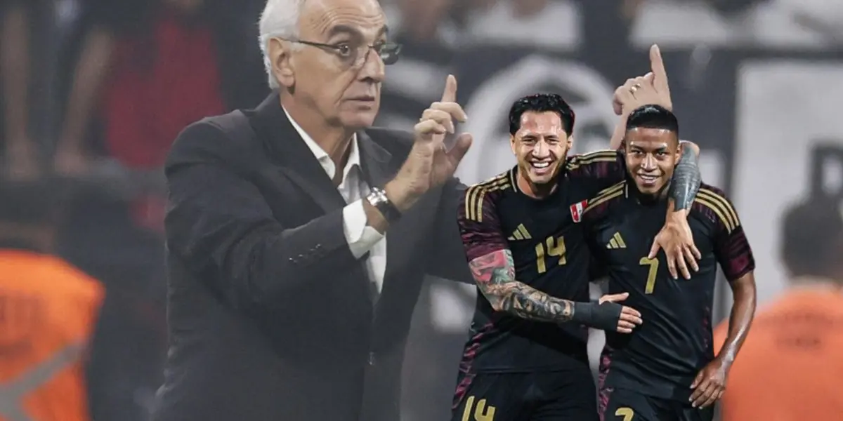 Fossati dando indicaciones, mientras Lapadula y Polo se abrazan