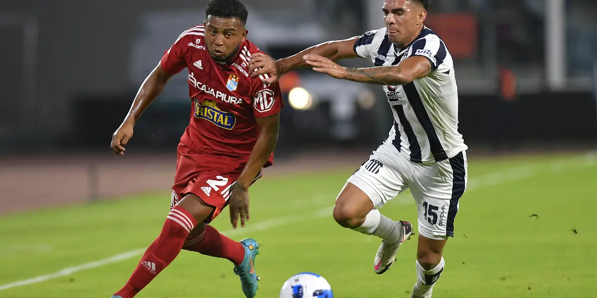 Fue el jugador más bajo en la derrota de Sporting Cristal