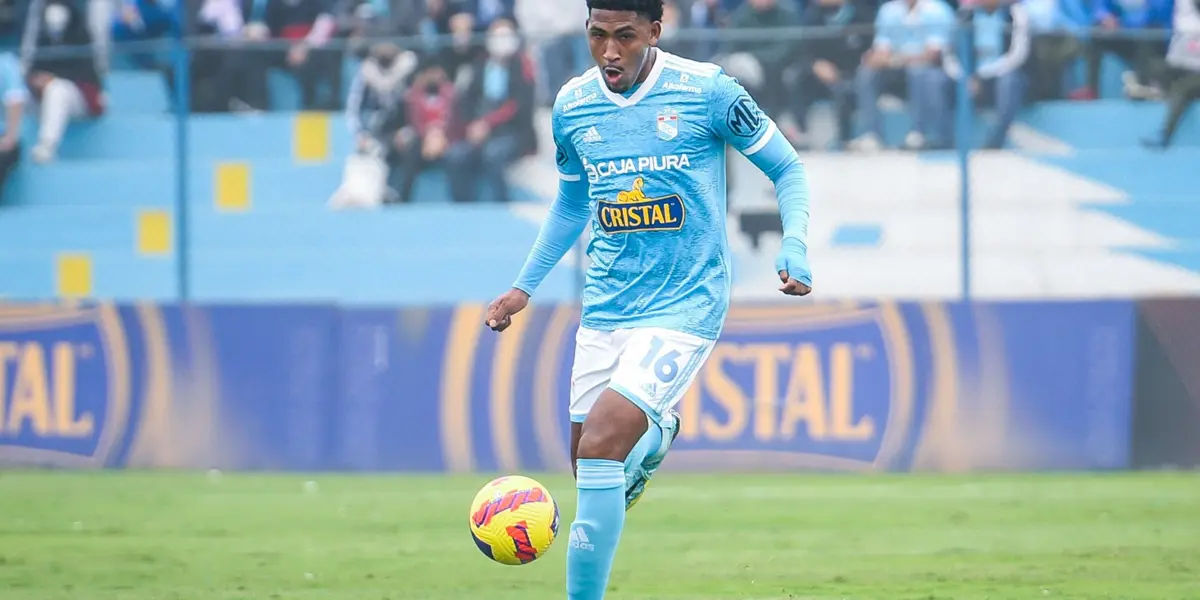 Futbolista cervecero fue duramente criticado por los hinchas