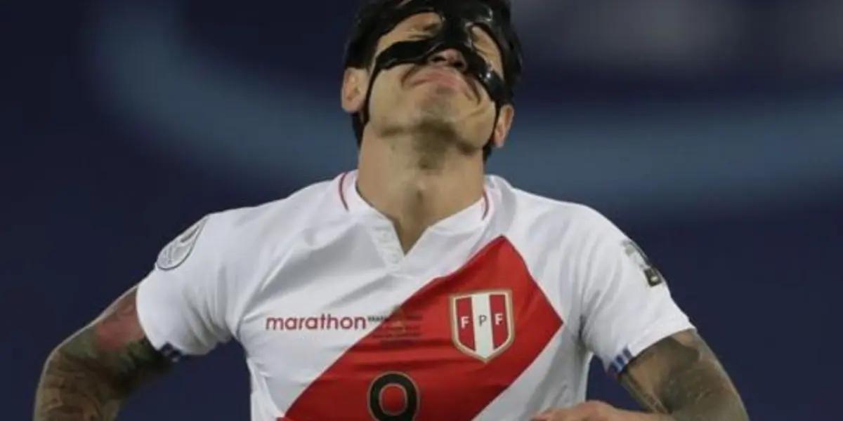 Futbolista peruano es venerado en el ‘Viejo Continente’ tras jugar por la bicolor