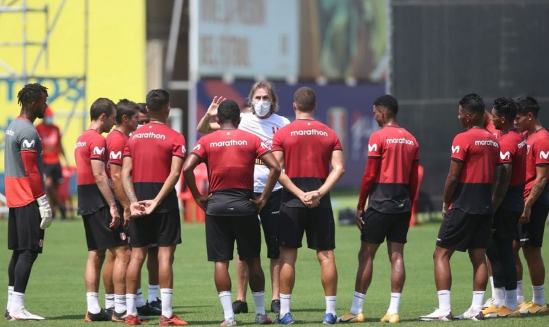 Futbolista peruano será uno de los 'tapaditos' de Gareca
