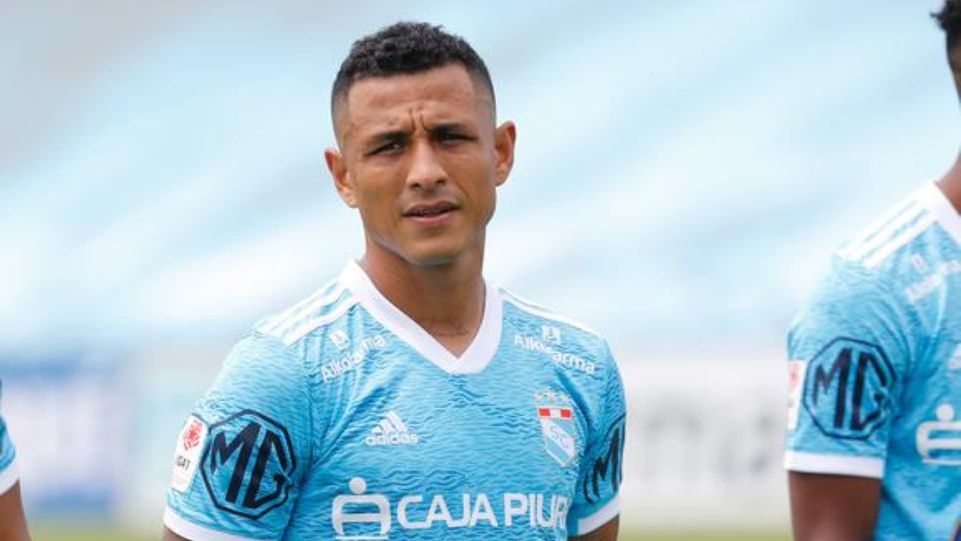Futbolista de Sporting Cristal y una noticia que tendrá felices a sus hinchas