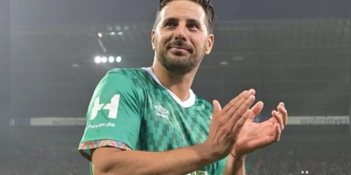 Futbolistas no saludaron al ‘Bombardero’ en su despedida