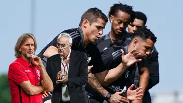 Gareca, Fossati, Corzo, Peña, Carrillo y López (Foto: La Bicolor)