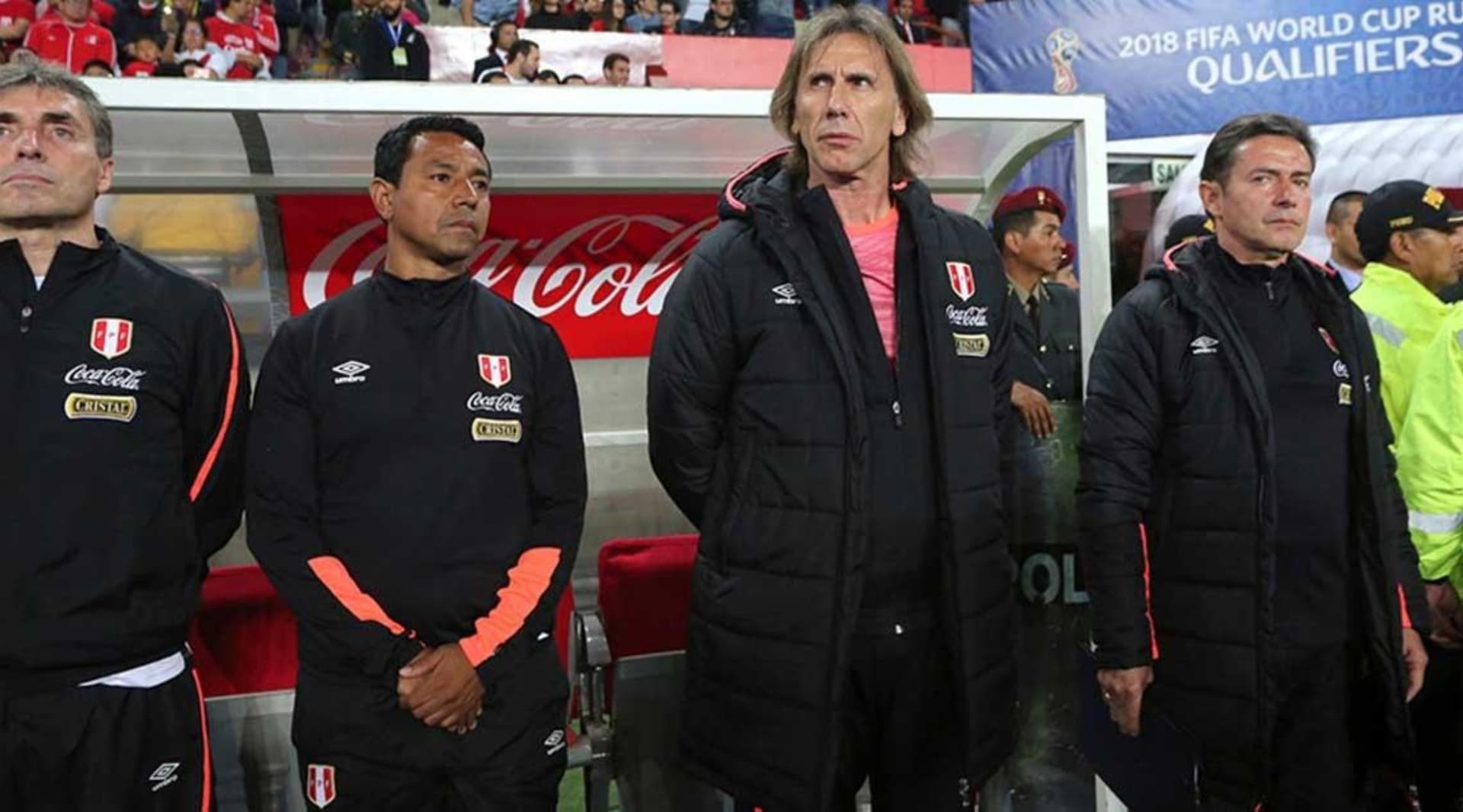 Gareca aún no tendría ofertas, pero su asistente si