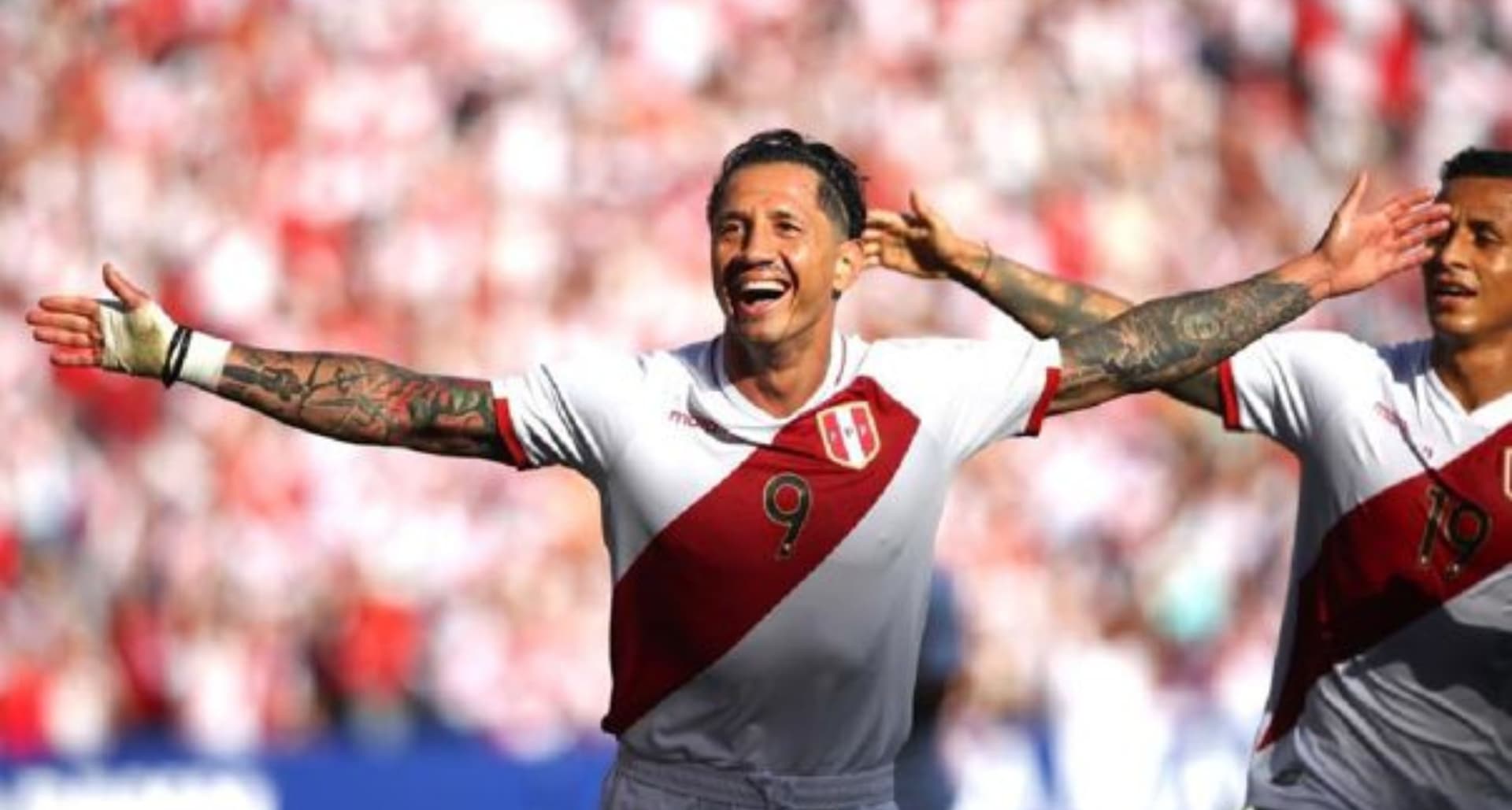 Gianluca Lapadula empieza a hacer historia con Perú
