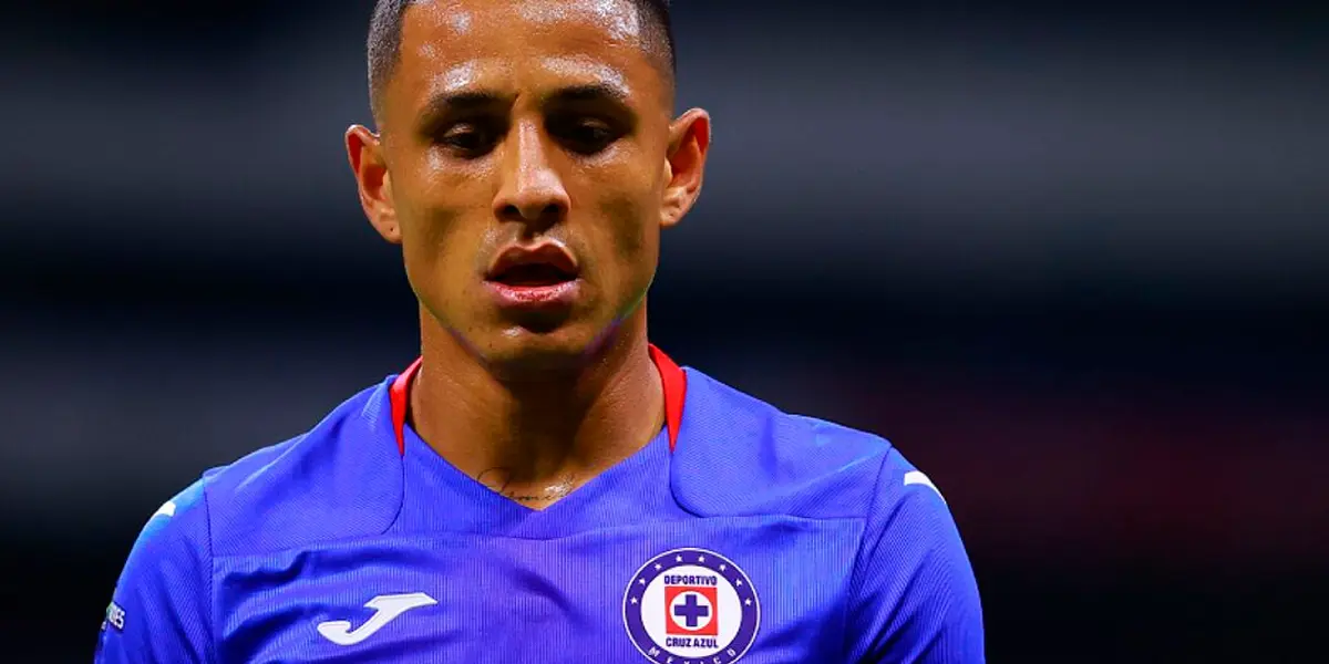 Hasta el momento nadie entiende como ‘Yoshi’ no encuentra club