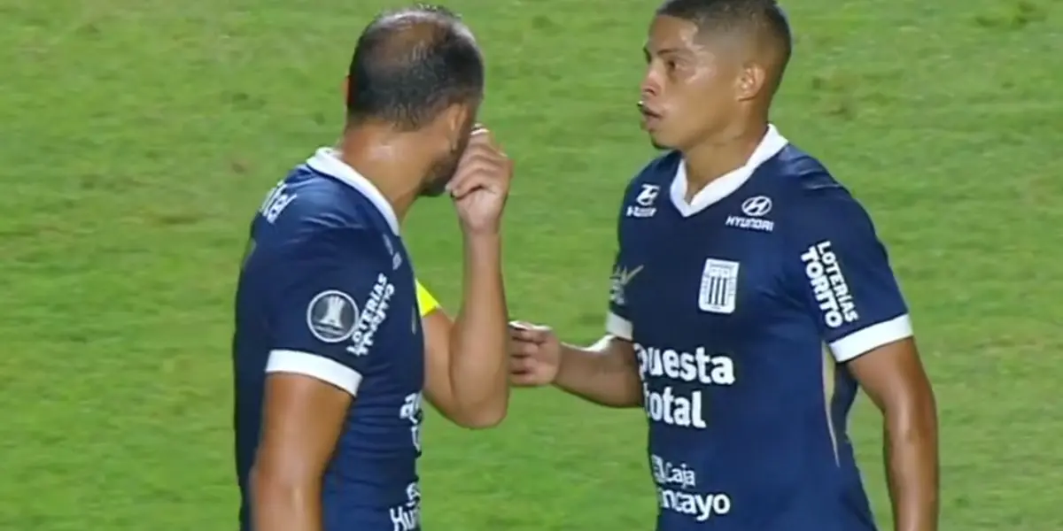 Hernán Barcos conversando con Kevin Quevedo (Foto: Captura ESPN).