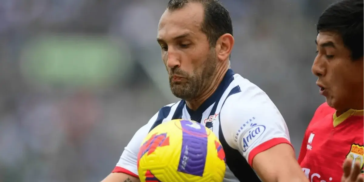 Hernán Barcos quedó fuera para el duelo ante Cienciano en Cusco