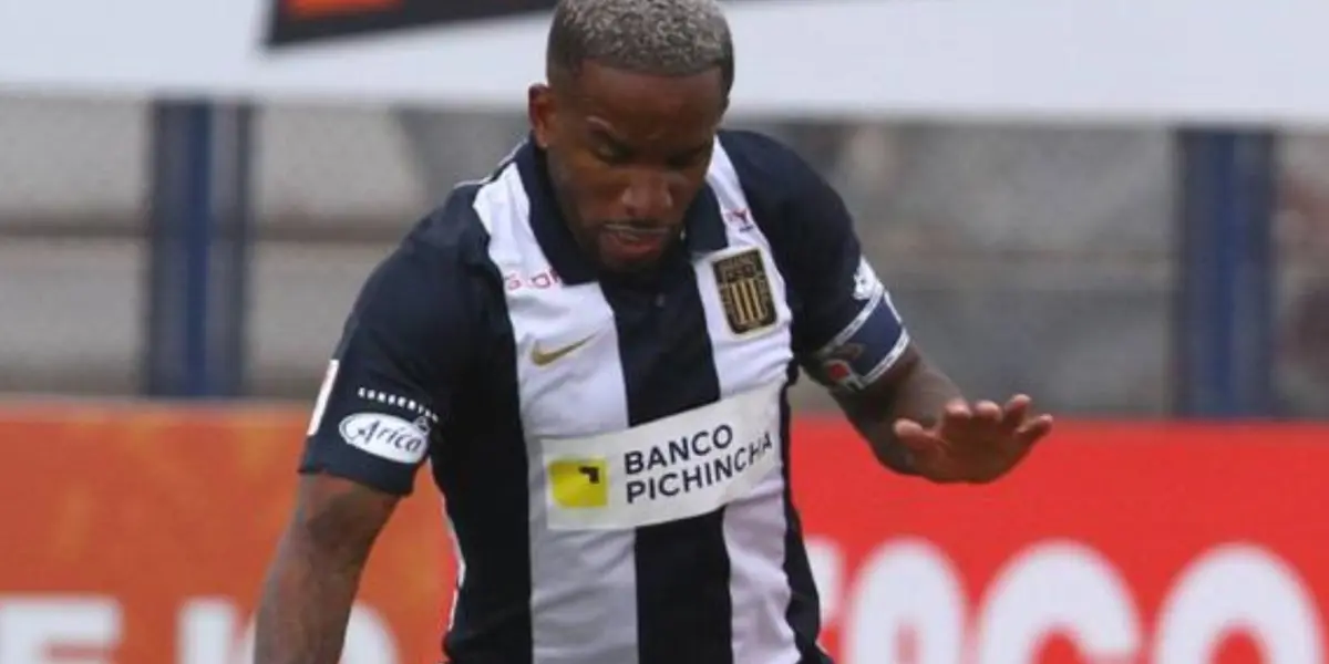 Hinchas blanquiazules cuentan los días para el regreso de Jefferson Farfán a las canchas