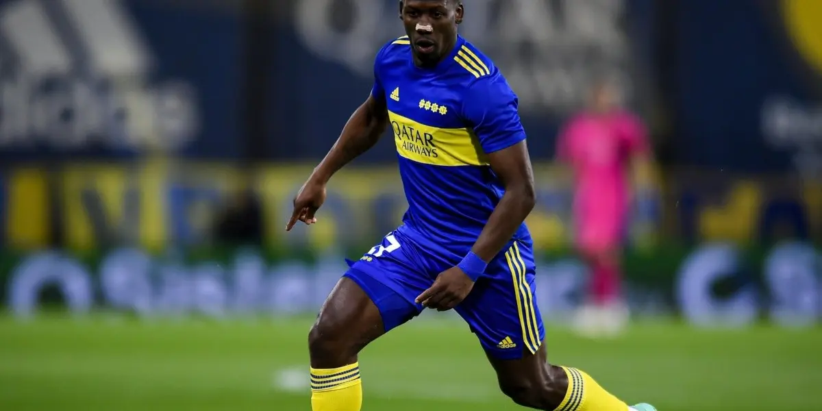 Hinchas de Boca critican duramente a Advíncula