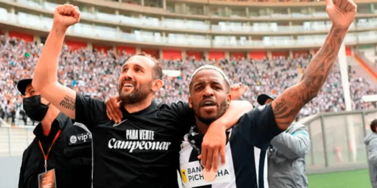 Jefferson Farfán deja el fútbol y no dejan de llevar los mensajes de aliento