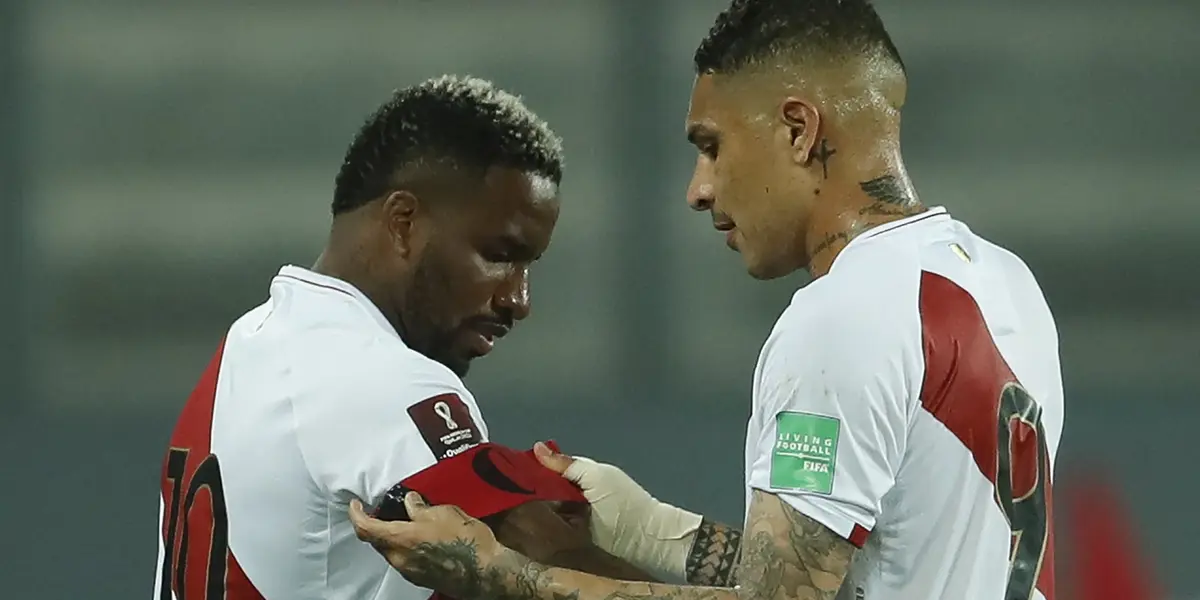 Jefferson Farfán - Paolo Guerrero (Foto: Infobae)