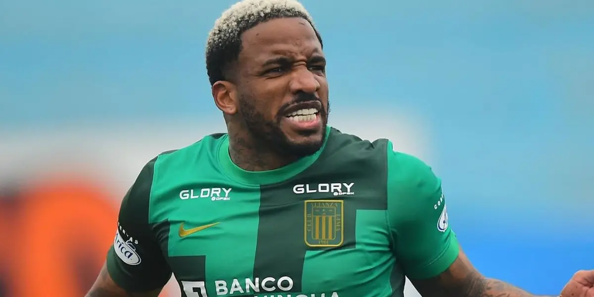 Jefferson Farfán prepara un gran premio económico a sus compañeros del plantel de Alianza Lima. La ‘foquita’ quiere el título sí o sí para esta temporada.