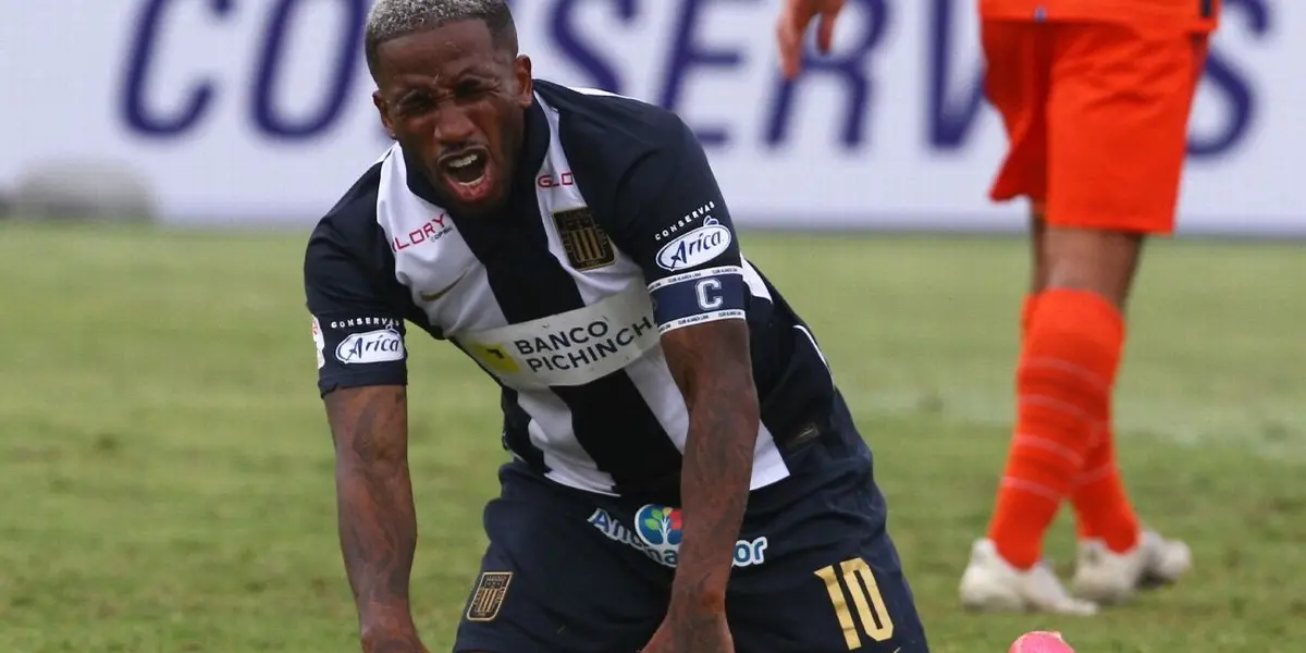 Jefferson Farfán regresó a los entrenamientos con el primer plantel de Alianza Lima, pero no será tomado en cuenta por Carlos Bustos para el clásico ante Universitario de Deportes.