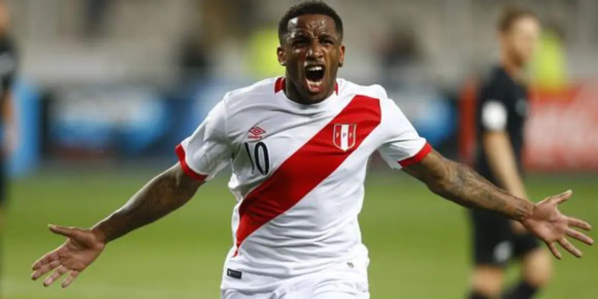 Jefferson Farfán ya volvió a los entrenamientos