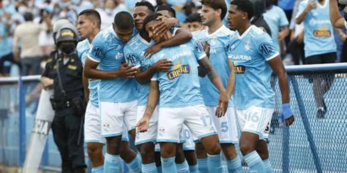 John Jairo Mosquera volvió a los entrenamientos