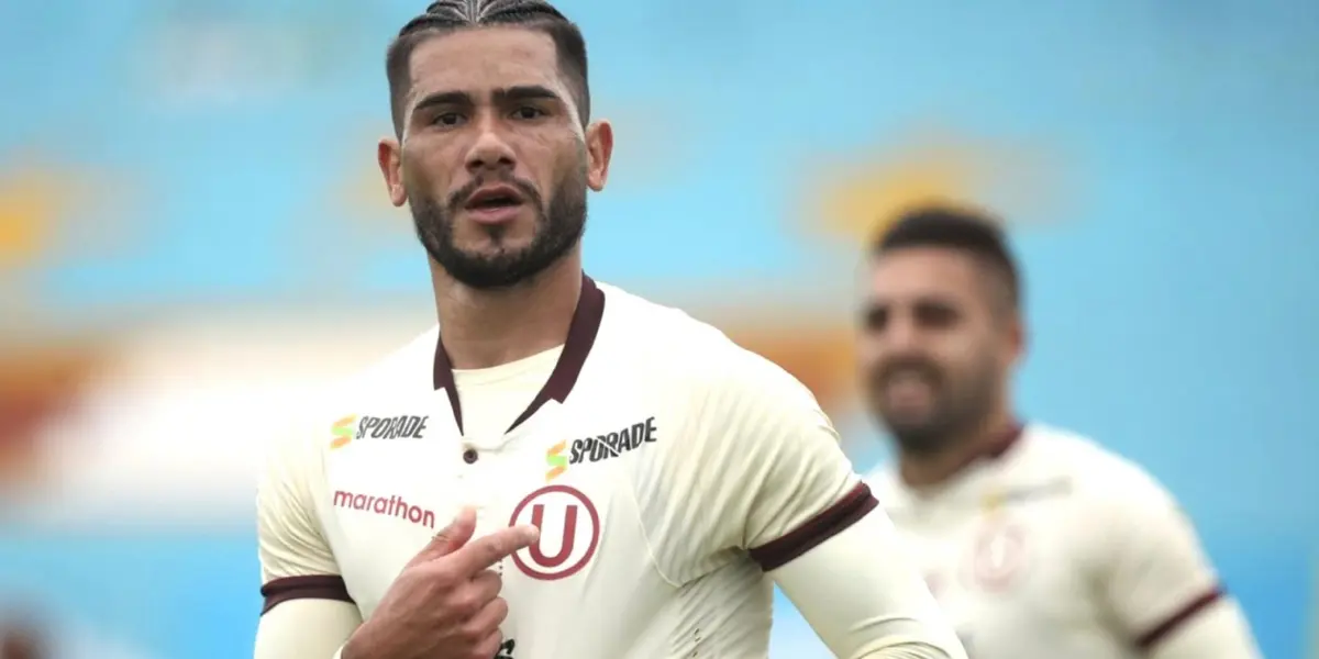 Jonathan sigue lesionado, la dirigencia de la "U" no ha renovado con el delantero, pero así demuestra su amor por la "U"