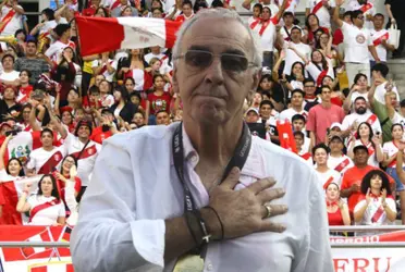 Jorge Fossati llegó a Lima para dirigir a la Selección Peruana