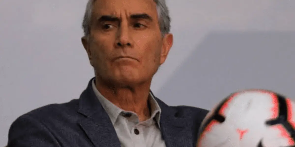 Juan Carlos Oblitas dejó un fuerte mensaje sobre el próxima entrenador de la Selección Peruana