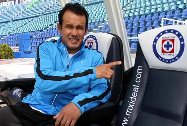 Juan Reynoso dejó de ser entrenador del equipo mexicano