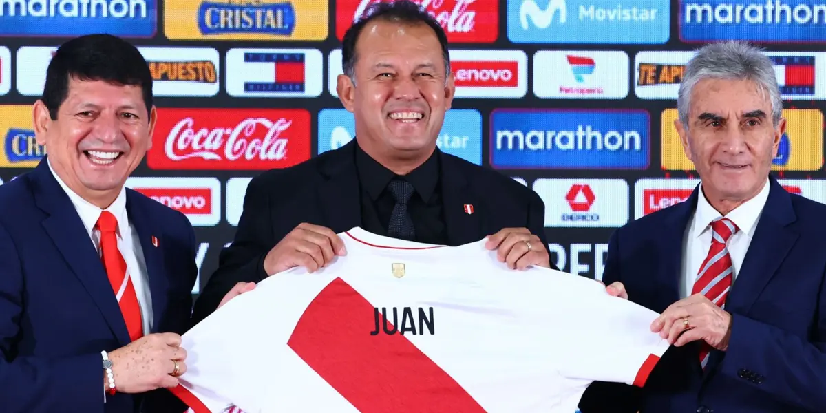 Juan Reynoso demostró el reconocimiento que tiene con el jugador