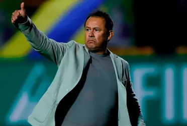 Juan Reynoso es de los máximos candidatos para dirigir a la Selección Peruana